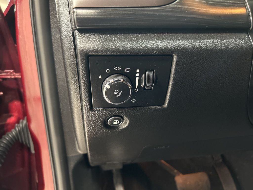 2020 Jeep Grand Cherokee Laredo E