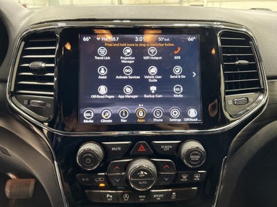 2020 Jeep Grand Cherokee Laredo E