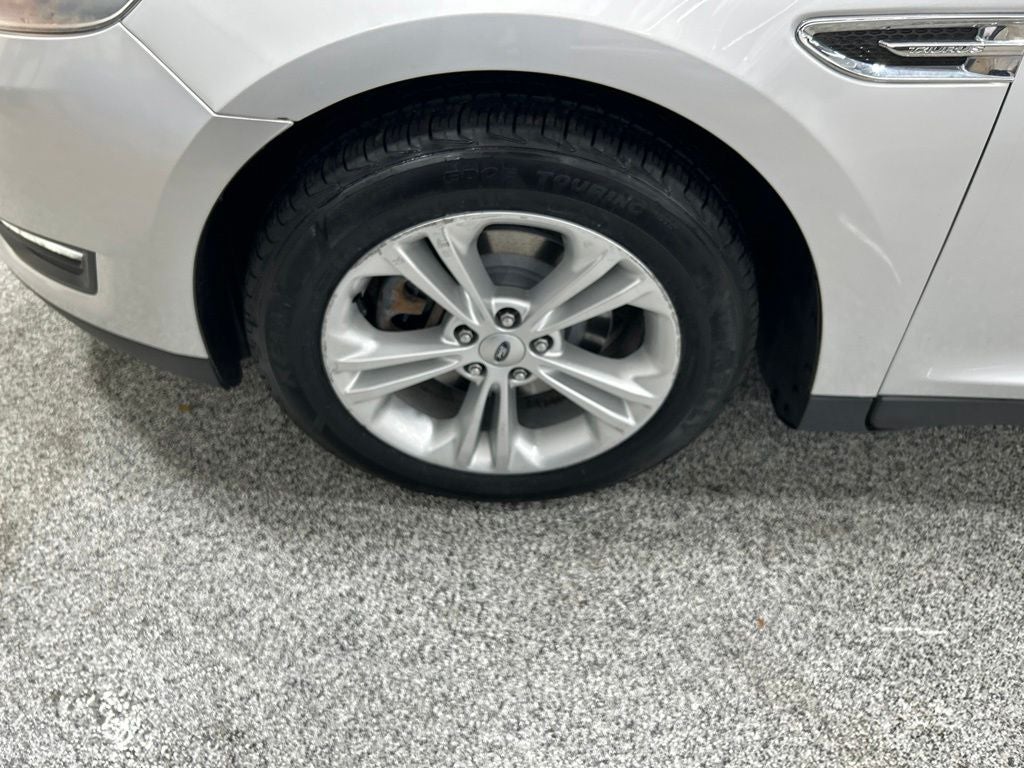 2014 Ford Taurus SEL