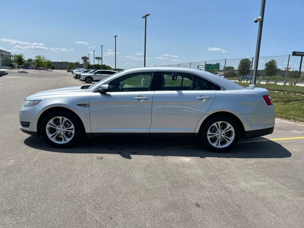 2014 Ford Taurus SEL