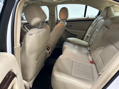 2015 Ford Taurus Limited