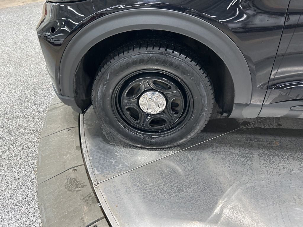 2022 Ford Utility Police Interceptor Base