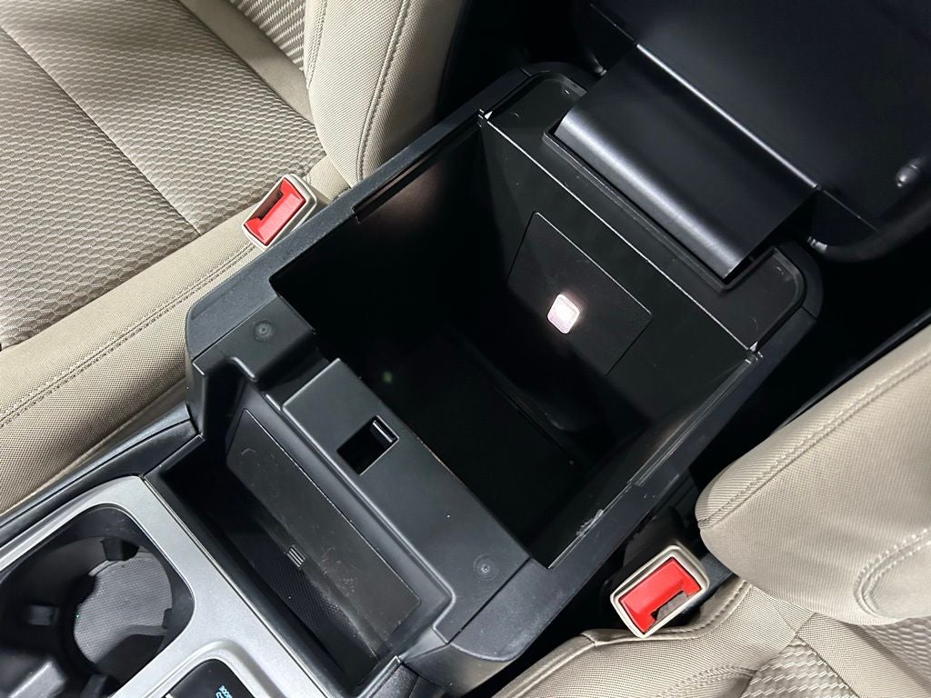 2020 Ford Explorer Base