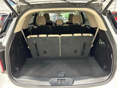 2020 Ford Explorer Base