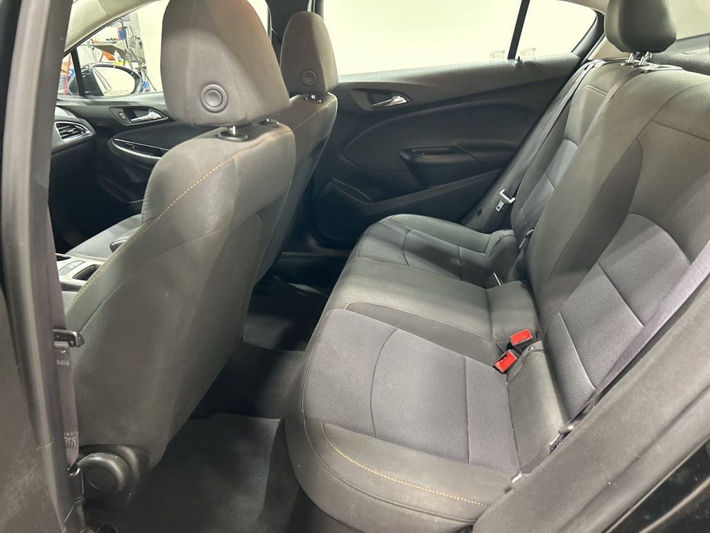 2017 Chevrolet Cruze LS