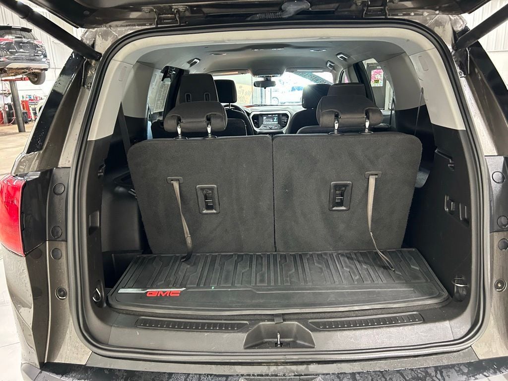 2019 GMC Acadia SLE-2