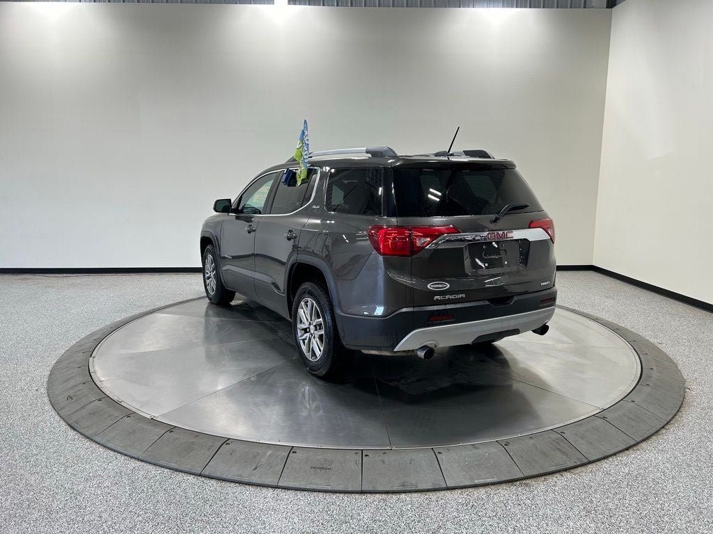 2019 GMC Acadia SLE-2
