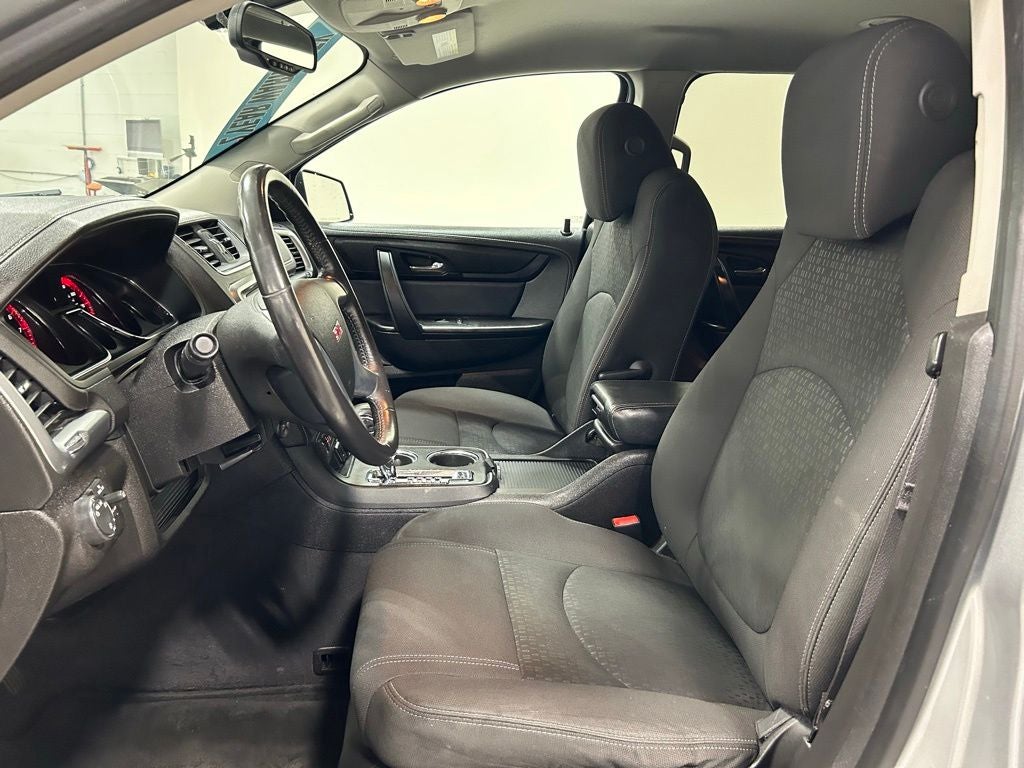 2015 GMC Acadia SLE-2