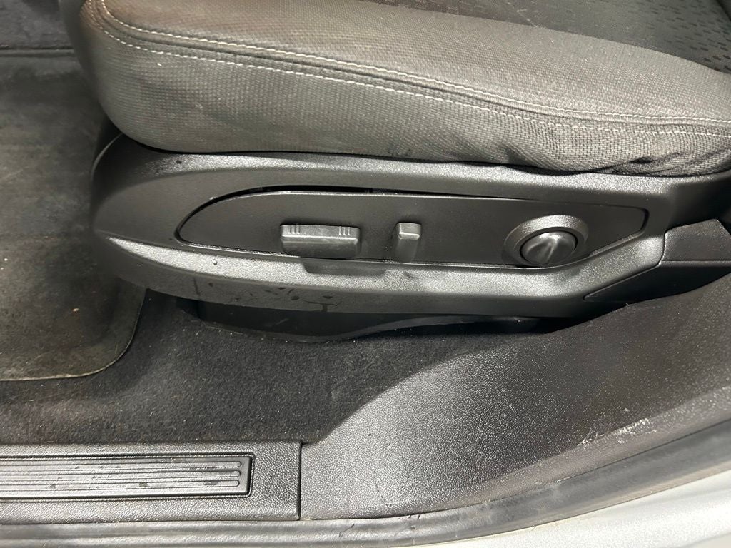 2015 GMC Acadia SLE-2