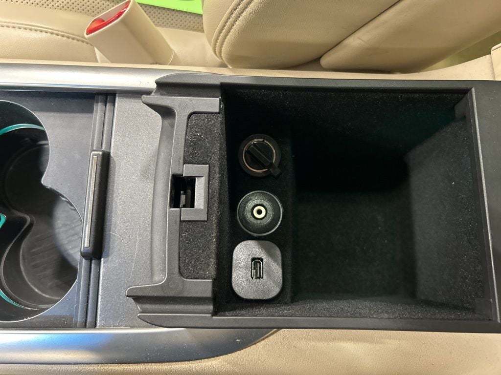 2012 Lincoln MKS Ultimate Package