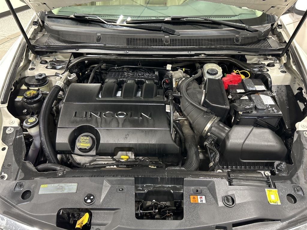 2012 Lincoln MKS Ultimate Package