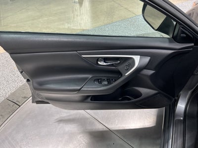 2017 Nissan Altima 2.5 SV