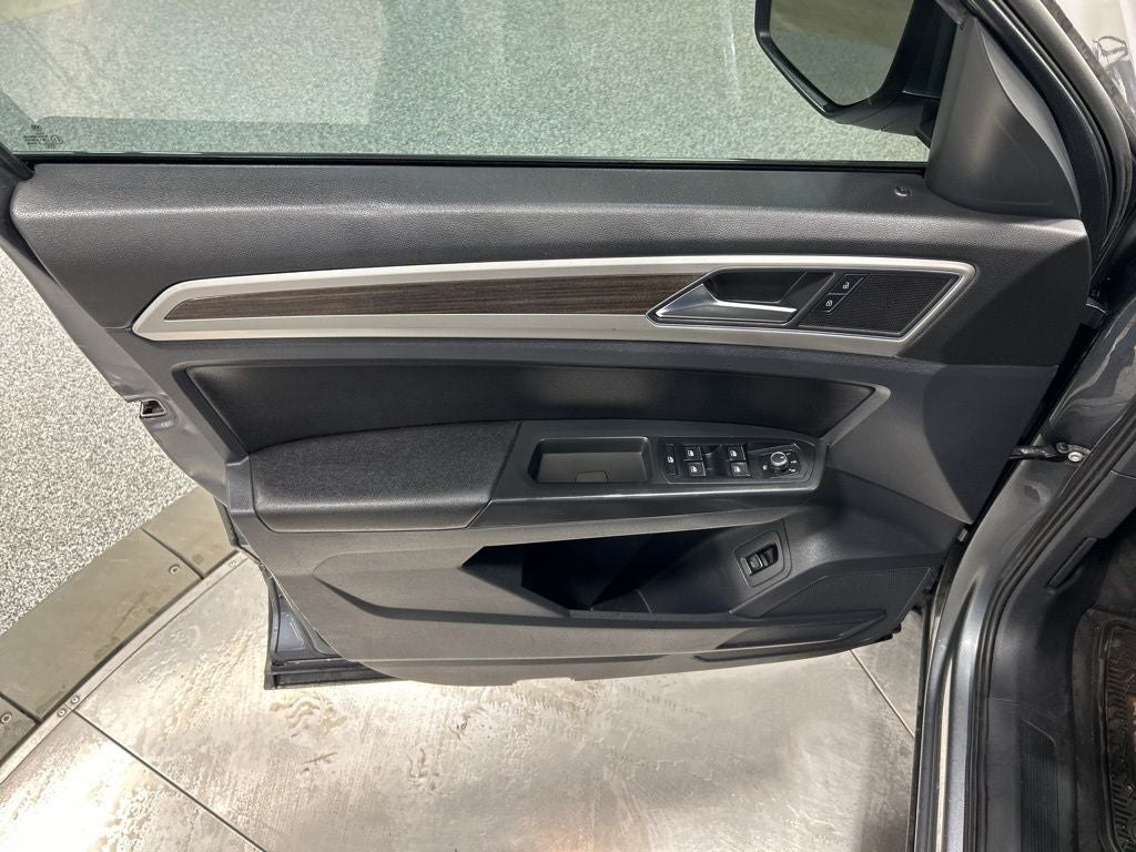 2018 Volkswagen Atlas 3.6L V6 SE w/Technology