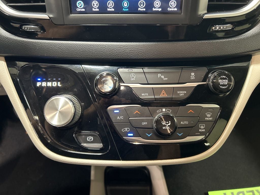 2019 Chrysler Pacifica Touring L