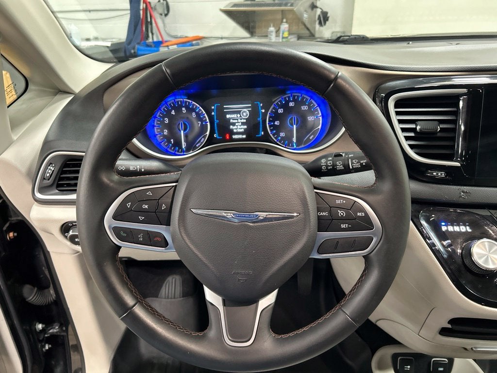 2017 Chrysler Pacifica Touring L