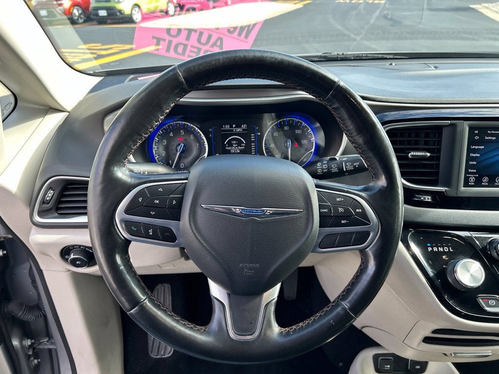 2020 Chrysler Pacifica Touring L