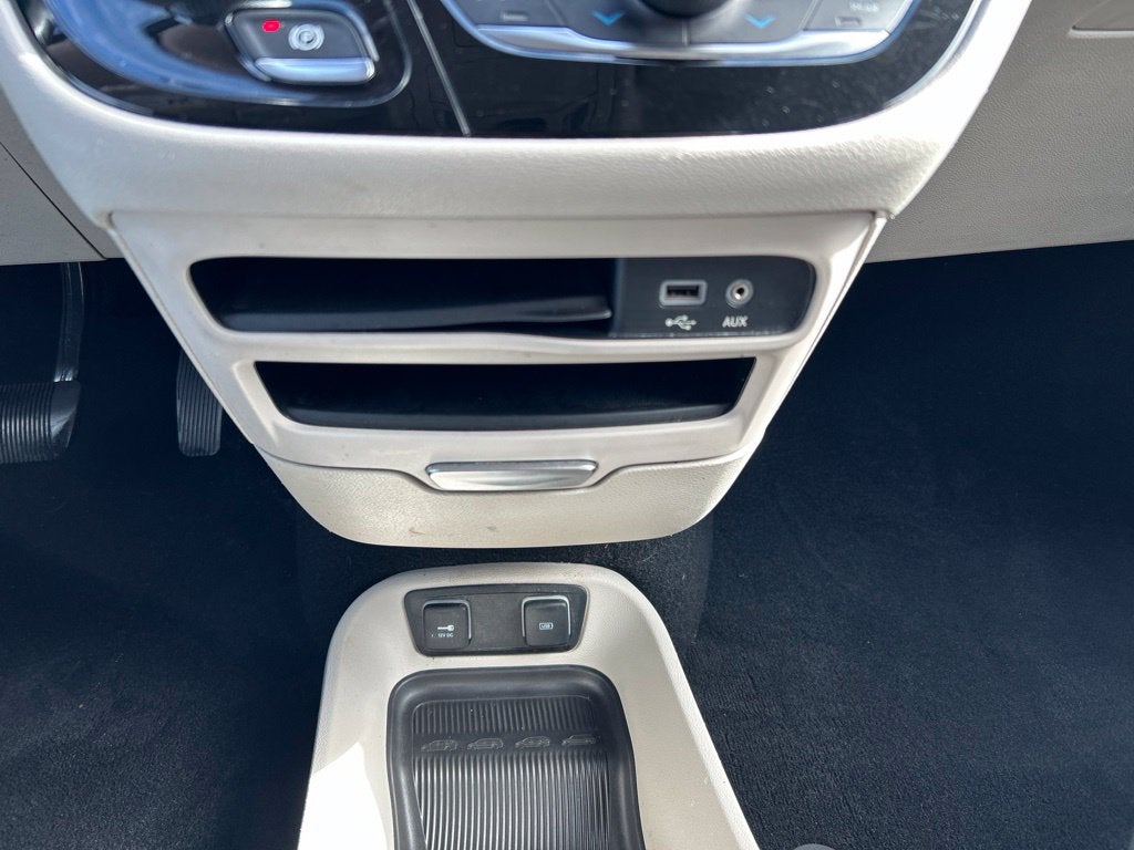 2020 Chrysler Pacifica Touring L