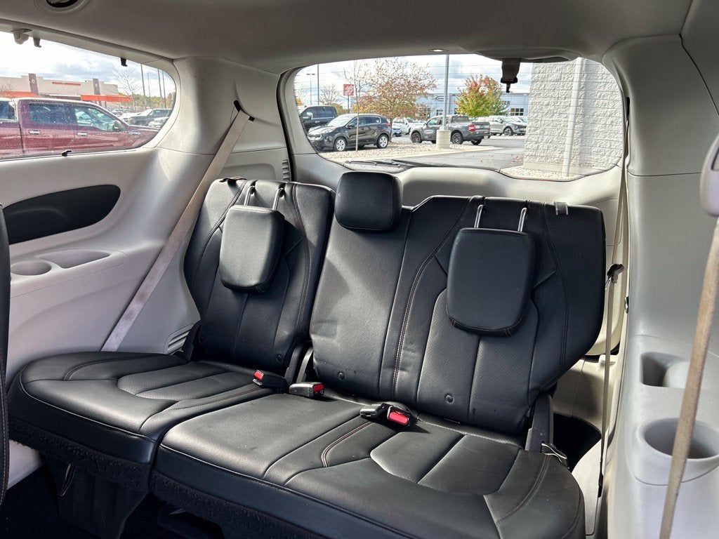 2020 Chrysler Pacifica Touring L