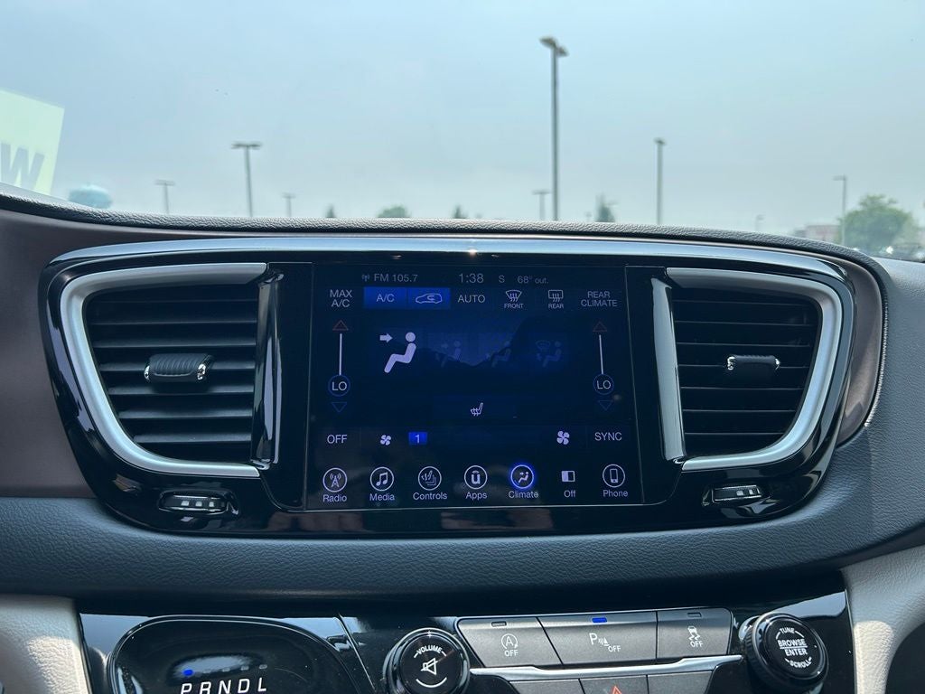 2017 Chrysler Pacifica Touring L