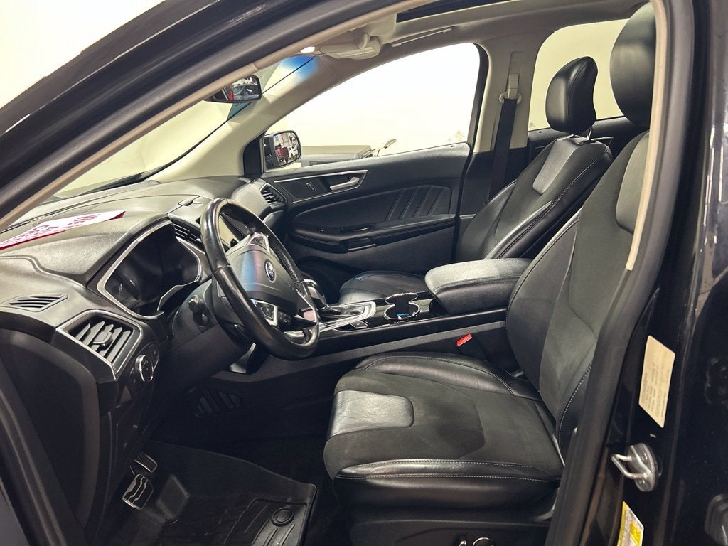2016 Ford Edge Sport