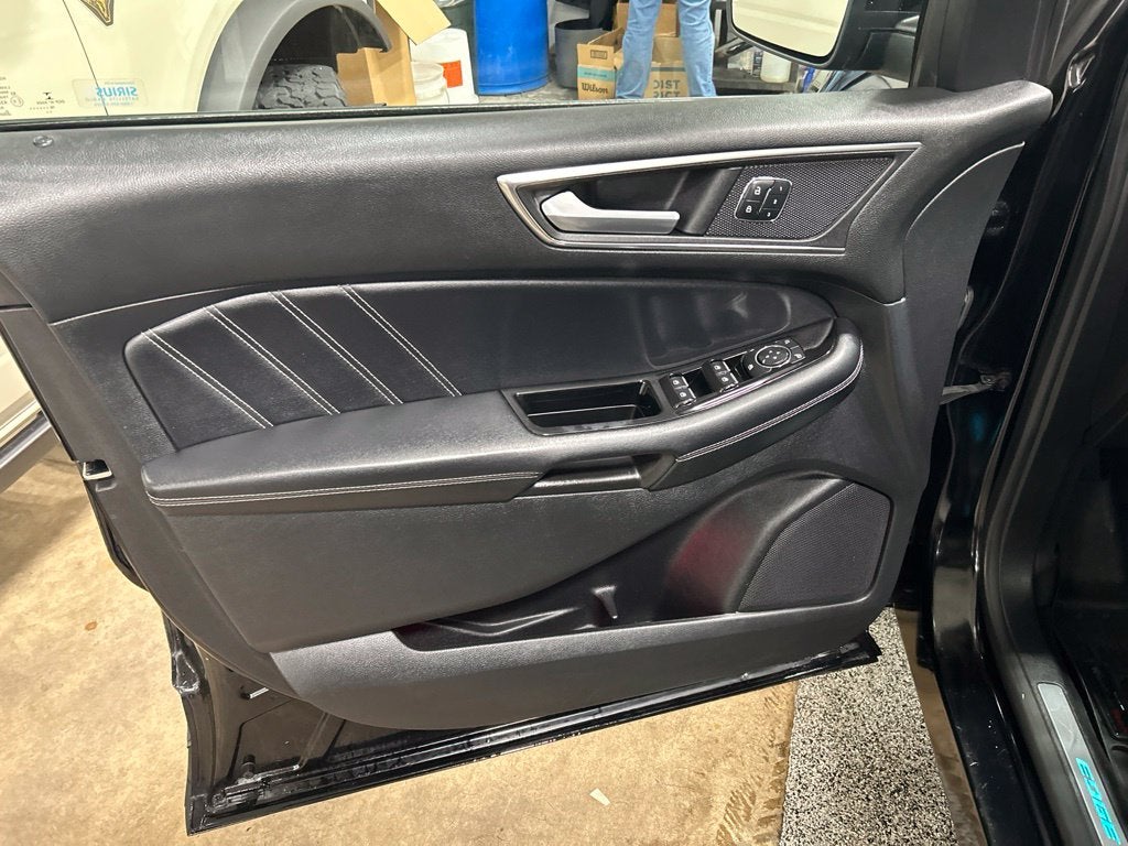 2016 Ford Edge Sport