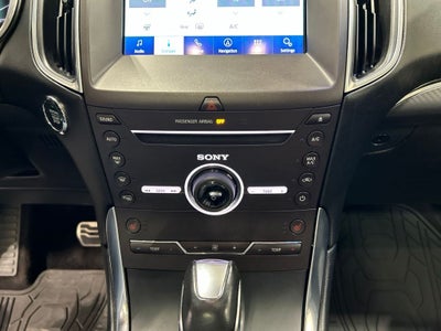 2016 Ford Edge Sport