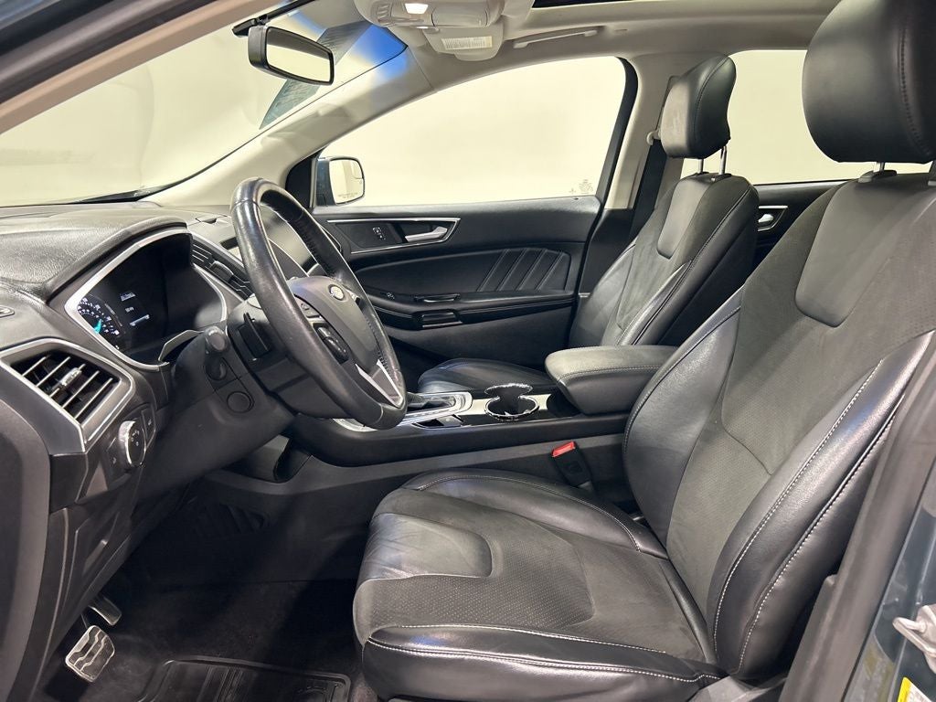 2016 Ford Edge Sport
