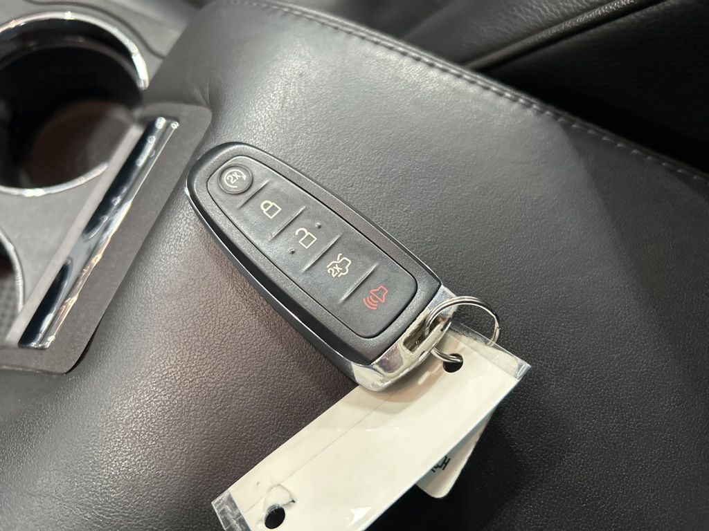 2014 Lincoln MKX Base