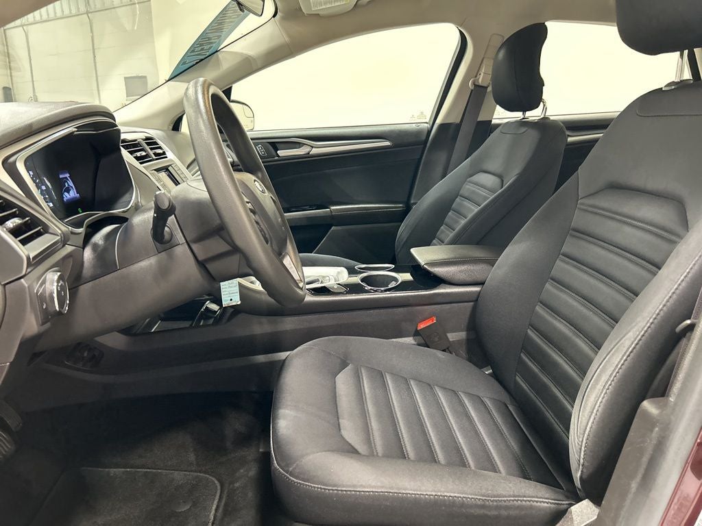 2013 Ford Fusion Hybrid SE