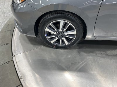 2023 Nissan Versa 1.6 SV