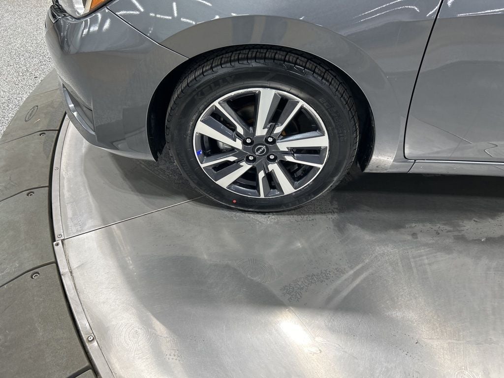 2023 Nissan Versa 1.6 SV