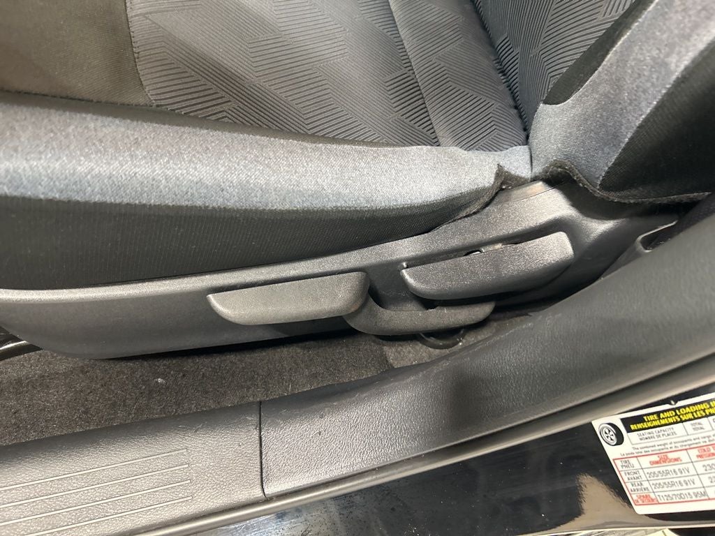 2023 Nissan Versa 1.6 SV