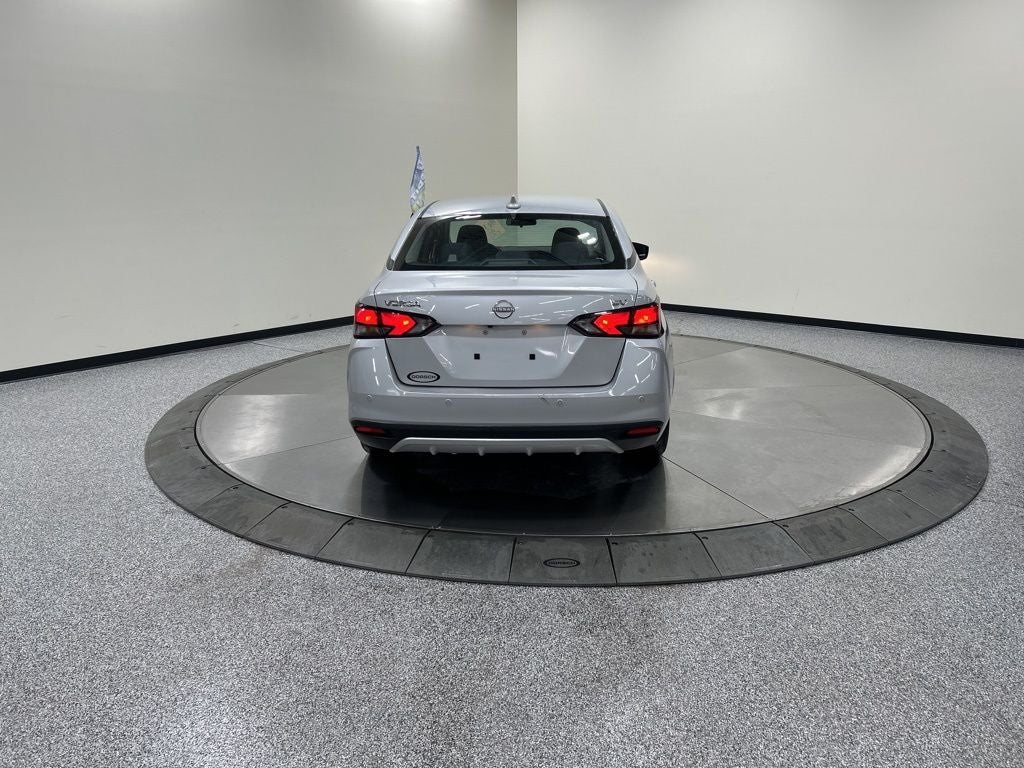 2023 Nissan Versa 1.6 SV