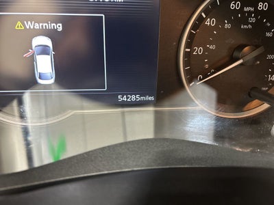 2023 Nissan Versa 1.6 SV