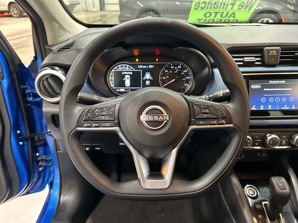 2023 Nissan Versa 1.6 SV