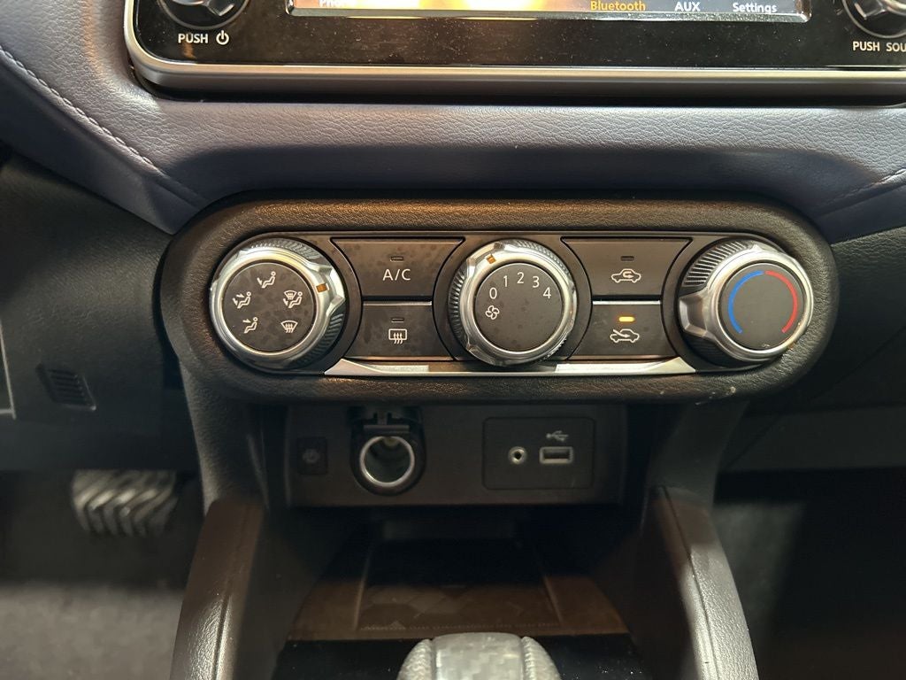 2023 Nissan Versa 1.6 SV