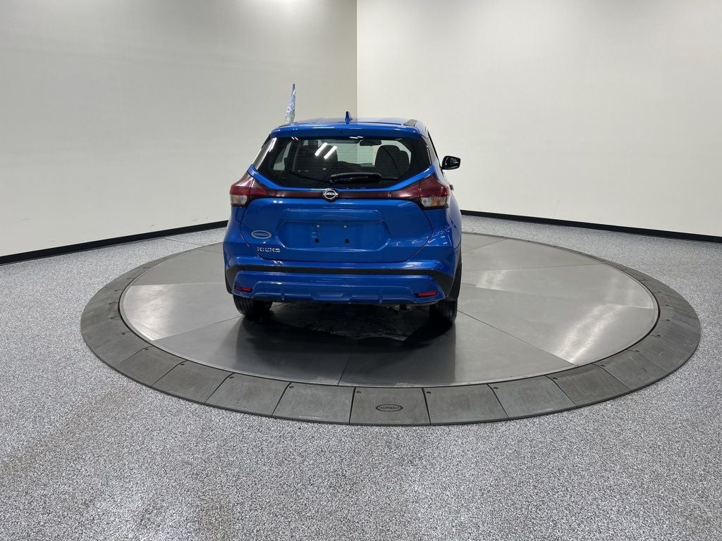 2023 Nissan Kicks S