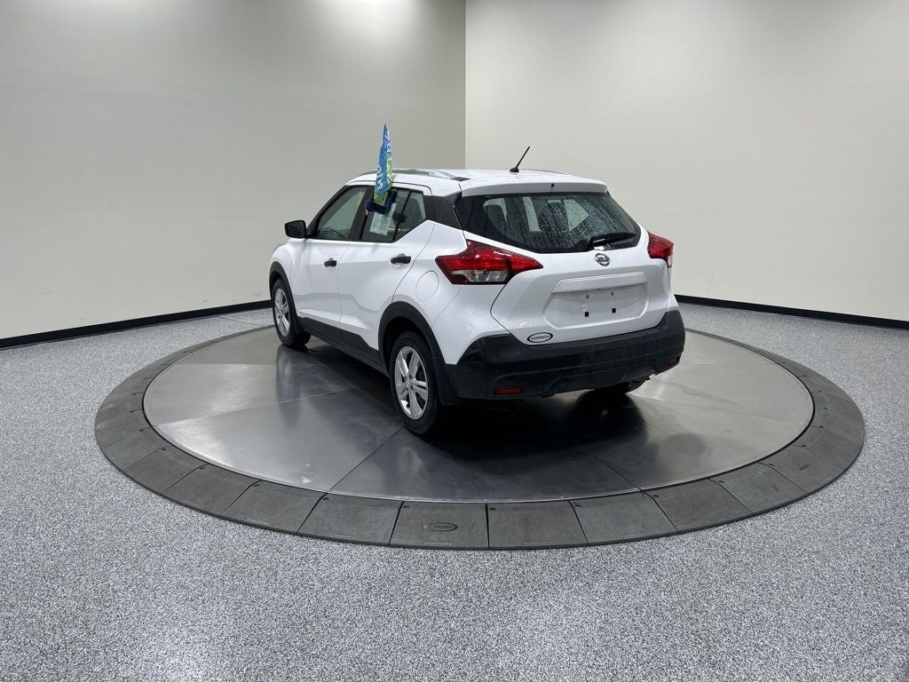 2019 Nissan Kicks S