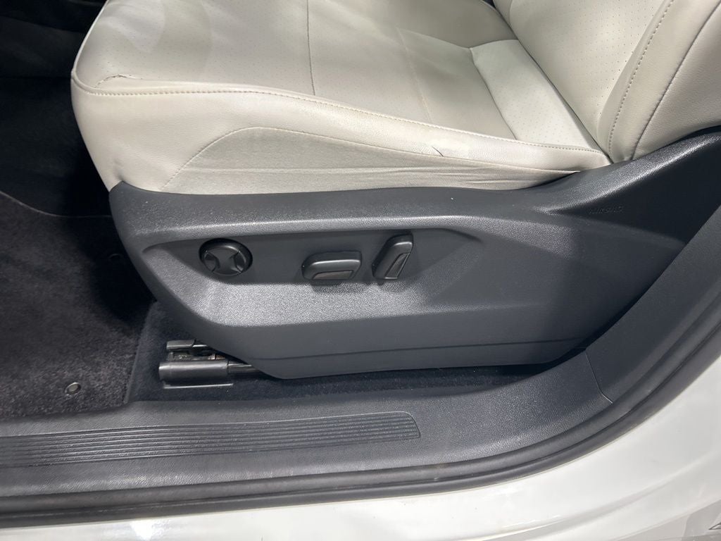 2018 Volkswagen Tiguan 2.0T SEL 4Motion