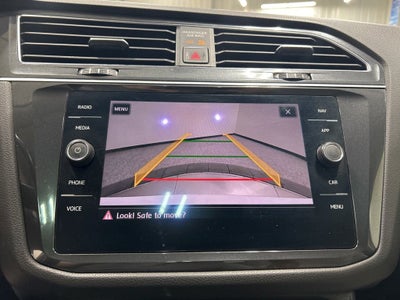 2018 Volkswagen Tiguan 2.0T SEL 4Motion