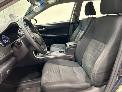 2017 Toyota Camry Hybrid LE