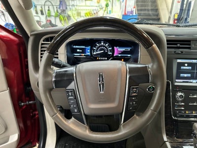 2015 Lincoln Navigator Base