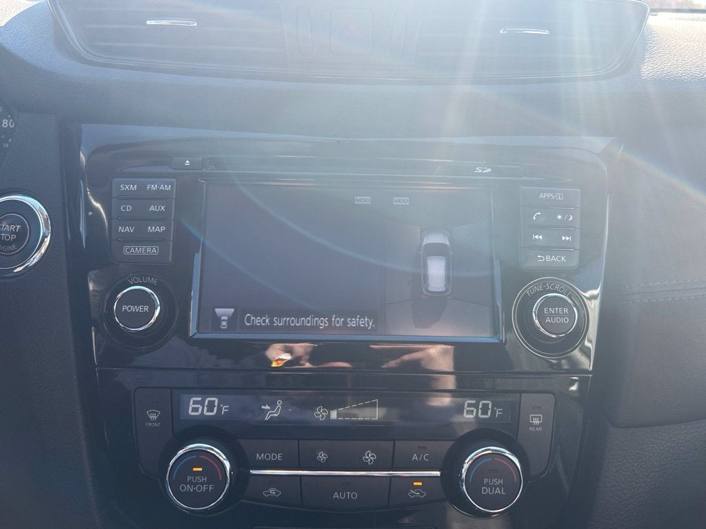 2017 Nissan Rogue SL