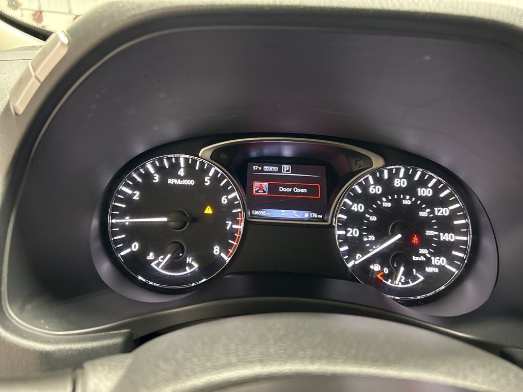 2020 Nissan Pathfinder SV