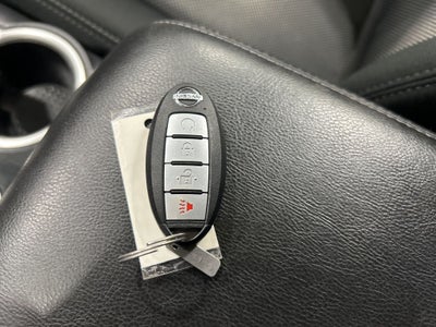 2020 Nissan Pathfinder SV