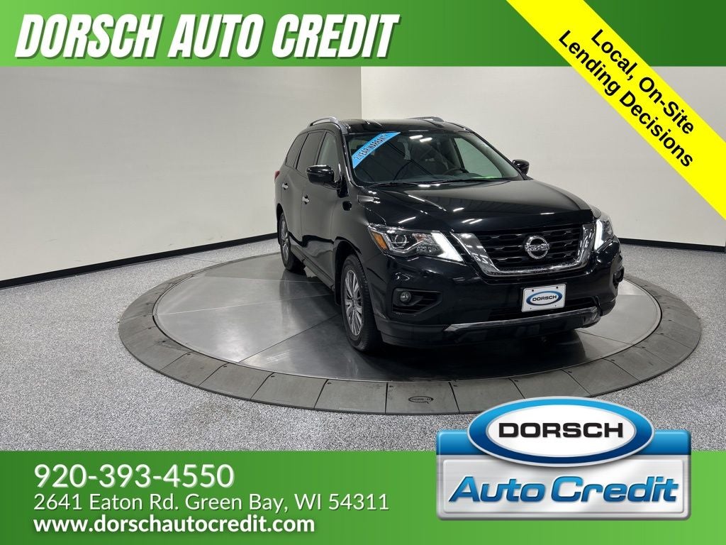 2020 Nissan Pathfinder SV