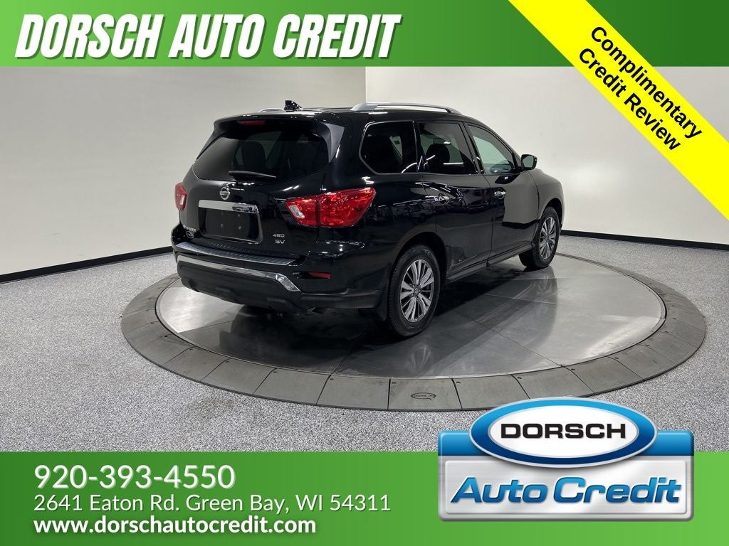 2020 Nissan Pathfinder SV