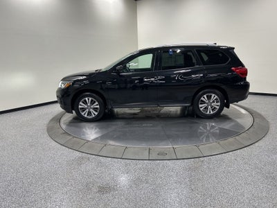 2020 Nissan Pathfinder SV