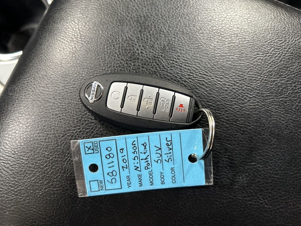 2019 Nissan Pathfinder SL