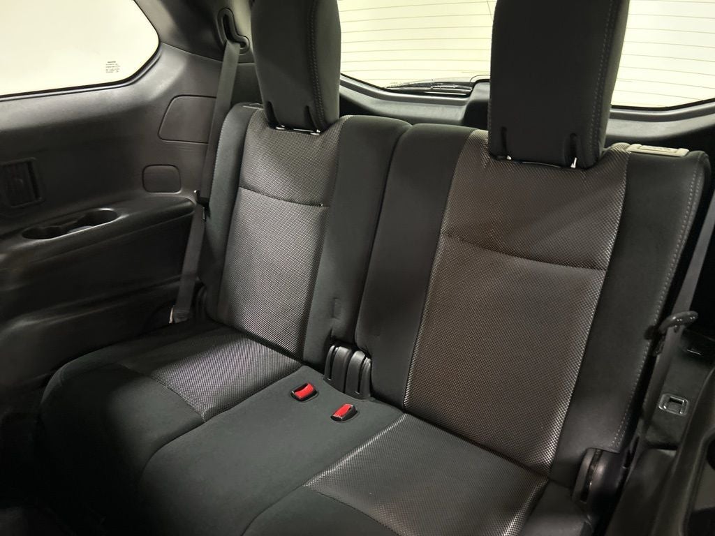 2017 Nissan Pathfinder SV